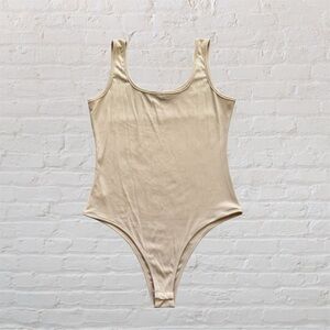 🛍🏙3️⃣for $1️⃣5️⃣ 🆕 Amazon ribbed stretchy tank top cheeky bodysuit